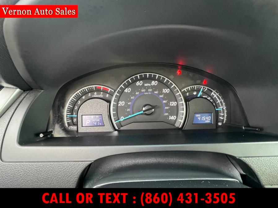 2012 Toyota Camry 4dr Sdn V6 Auto XLE (Natl), available for sale in Manchester, Connecticut | Vernon Auto Sale & Service. Manchester, Connecticut 2012 Toyota Camry 4dr Sdn V6 Auto XLE (Natl), available for sale in Manchester, Connecticut | Vernon Auto Sale & Service. Manchester, Connecticut