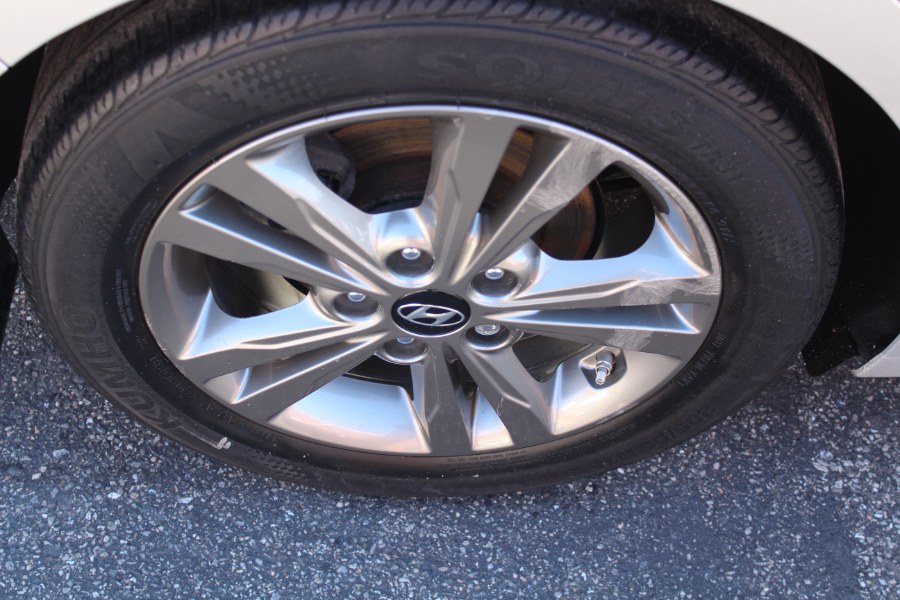 2018 Hyundai Elantra SEL 2.0L Auto SULEV (Alabama), available for sale in Deer Park, New York | Car Tec Enterprise Leasing & Sales LLC. Deer Park, New York 2018 Hyundai Elantra SEL 2.0L Auto SULEV (Alabama), available for sale in Deer Park, New York | Car Tec Enterprise Leasing & Sales LLC. Deer Park, New York