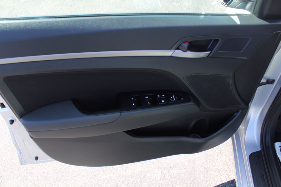 2018 Hyundai Elantra SEL 2.0L Auto SULEV (Alabama), available for sale in Deer Park, New York | Car Tec Enterprise Leasing & Sales LLC. Deer Park, New York 2018 Hyundai Elantra SEL 2.0L Auto SULEV (Alabama), available for sale in Deer Park, New York | Car Tec Enterprise Leasing & Sales LLC. Deer Park, New York