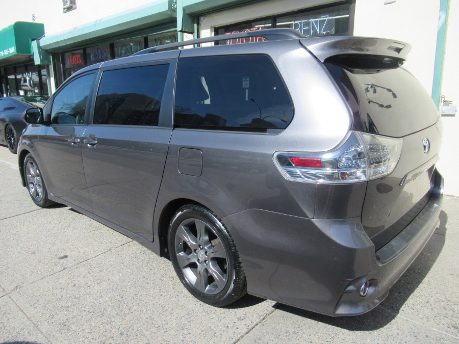 2015 Toyota Sienna 5dr 8-Pass Van SE Premium FWD (Natl), available for sale in Woodside, New York | Pepmore Auto Sales Inc.. Woodside, New York 2015 Toyota Sienna 5dr 8-Pass Van SE Premium FWD (Natl), available for sale in Woodside, New York | Pepmore Auto Sales Inc.. Woodside, New York