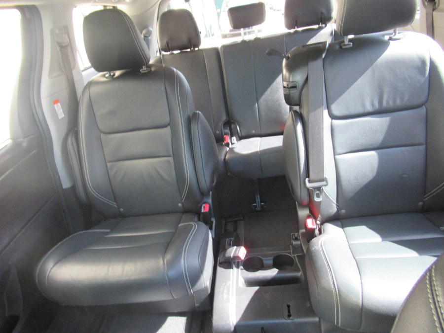 2015 Toyota Sienna 5dr 8-Pass Van SE Premium FWD (Natl), available for sale in Woodside, New York | Pepmore Auto Sales Inc.. Woodside, New York 2015 Toyota Sienna 5dr 8-Pass Van SE Premium FWD (Natl), available for sale in Woodside, New York | Pepmore Auto Sales Inc.. Woodside, New York