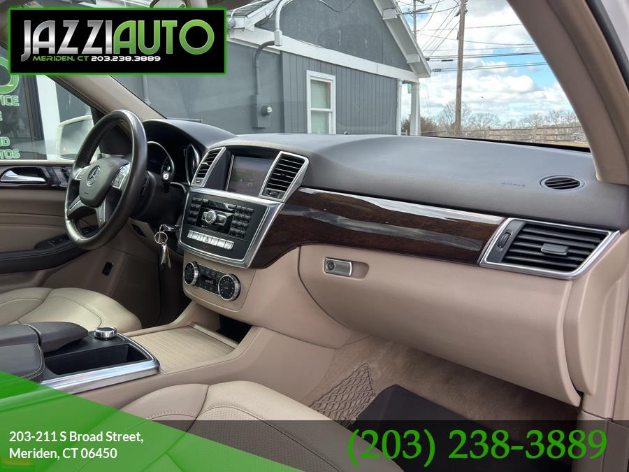 2013 Mercedes-Benz M-Class 4MATIC 4dr ML 350, available for sale in Meriden, Connecticut | Jazzi Auto Sales LLC. Meriden, Connecticut 2013 Mercedes-Benz M-Class 4MATIC 4dr ML 350, available for sale in Meriden, Connecticut | Jazzi Auto Sales LLC. Meriden, Connecticut