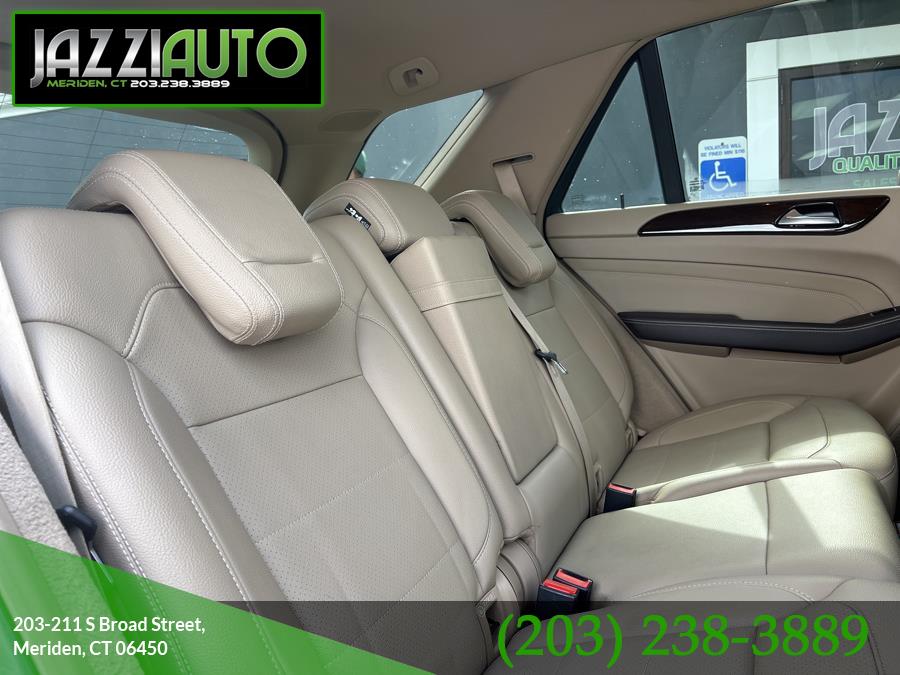 2013 Mercedes-Benz M-Class 4MATIC 4dr ML 350, available for sale in Meriden, Connecticut | Jazzi Auto Sales LLC. Meriden, Connecticut 2013 Mercedes-Benz M-Class 4MATIC 4dr ML 350, available for sale in Meriden, Connecticut | Jazzi Auto Sales LLC. Meriden, Connecticut