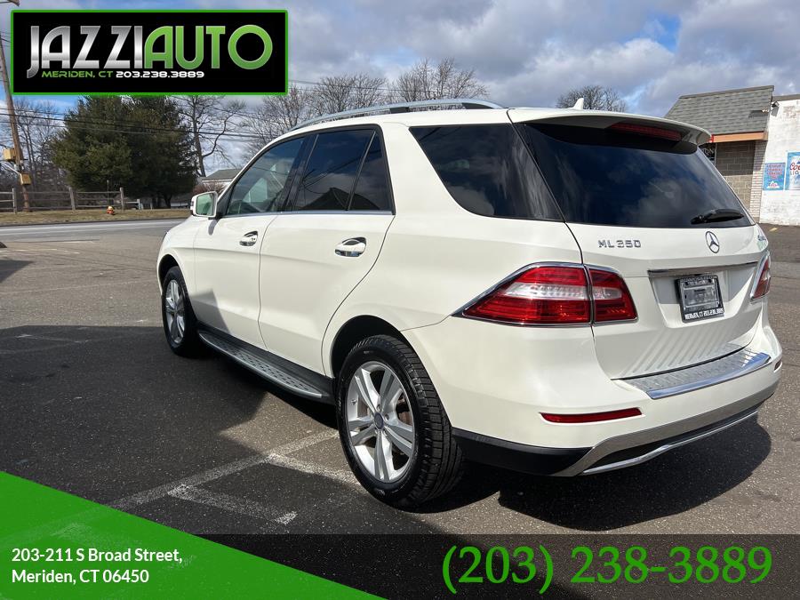 2013 Mercedes-Benz M-Class 4MATIC 4dr ML 350, available for sale in Meriden, Connecticut | Jazzi Auto Sales LLC. Meriden, Connecticut 2013 Mercedes-Benz M-Class 4MATIC 4dr ML 350, available for sale in Meriden, Connecticut | Jazzi Auto Sales LLC. Meriden, Connecticut