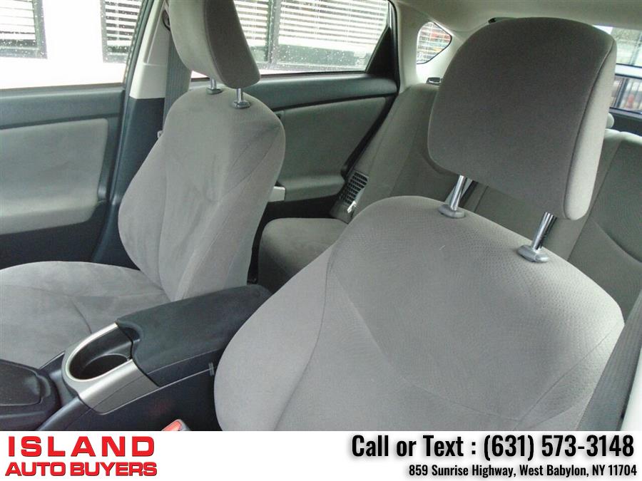2014 Toyota Prius Three 4dr Hatchback, available for sale in West Babylon, New York | Island Auto Buyers. West Babylon, New York 2014 Toyota Prius Three 4dr Hatchback, available for sale in West Babylon, New York | Island Auto Buyers. West Babylon, New York