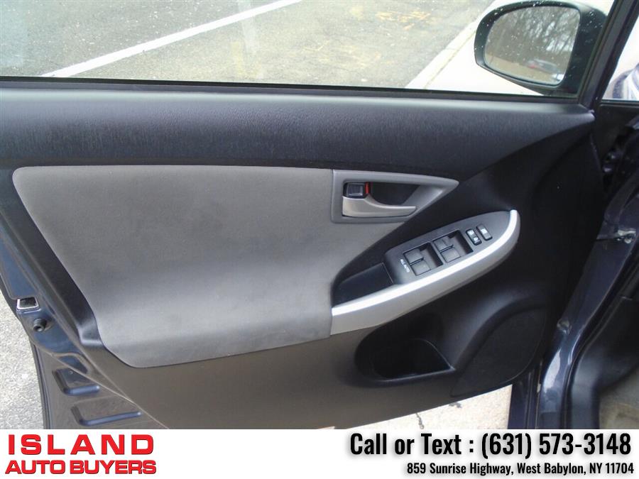 2014 Toyota Prius Three 4dr Hatchback, available for sale in West Babylon, New York | Island Auto Buyers. West Babylon, New York 2014 Toyota Prius Three 4dr Hatchback, available for sale in West Babylon, New York | Island Auto Buyers. West Babylon, New York
