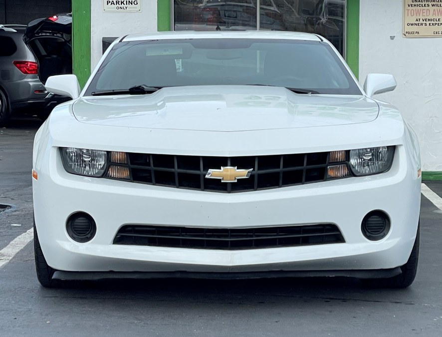 2013 Chevrolet Camaro 2dr Cpe LS w/1LS, available for sale in Corona, California | Green Light Auto. Corona, California 2013 Chevrolet Camaro 2dr Cpe LS w/1LS, available for sale in Corona, California | Green Light Auto. Corona, California