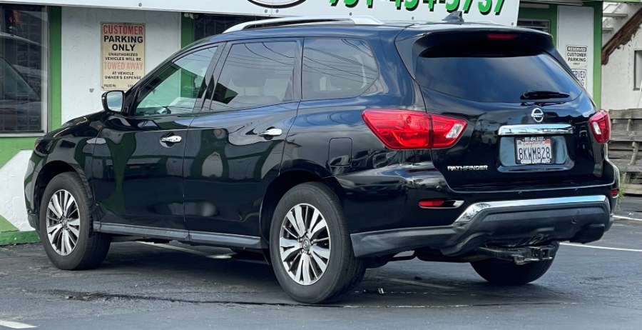 2019 Nissan Pathfinder FWD SV, available for sale in Corona, California | Green Light Auto. Corona, California 2019 Nissan Pathfinder FWD SV, available for sale in Corona, California | Green Light Auto. Corona, California