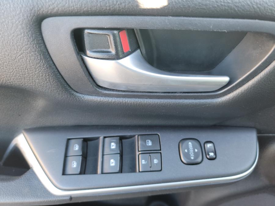2015 Toyota Camry 4dr Sdn I4 Auto LE (Natl), available for sale in Philadelphia, Pennsylvania | Eugen's Auto Sales & Repairs. Philadelphia, Pennsylvania 2015 Toyota Camry 4dr Sdn I4 Auto LE (Natl), available for sale in Philadelphia, Pennsylvania | Eugen's Auto Sales & Repairs. Philadelphia, Pennsylvania