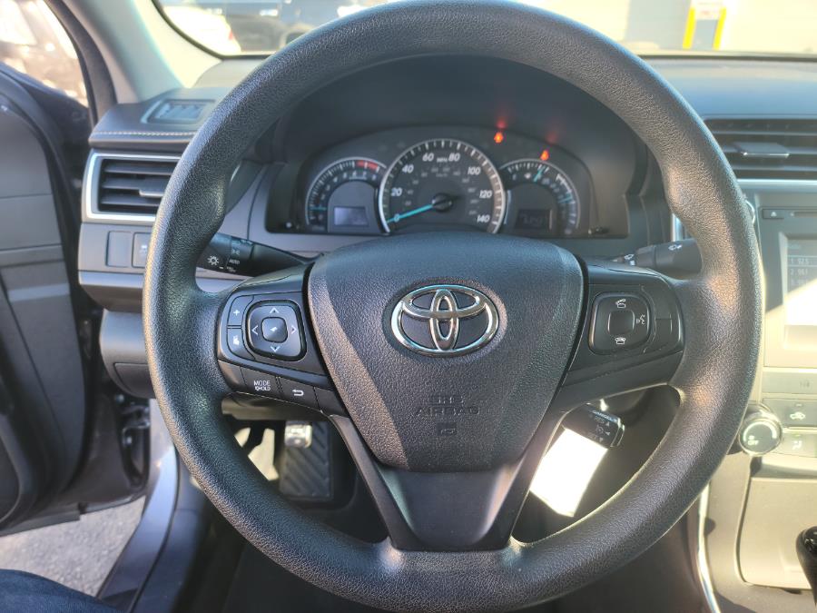 2015 Toyota Camry 4dr Sdn I4 Auto LE (Natl), available for sale in Philadelphia, Pennsylvania | Eugen's Auto Sales & Repairs. Philadelphia, Pennsylvania 2015 Toyota Camry 4dr Sdn I4 Auto LE (Natl), available for sale in Philadelphia, Pennsylvania | Eugen's Auto Sales & Repairs. Philadelphia, Pennsylvania