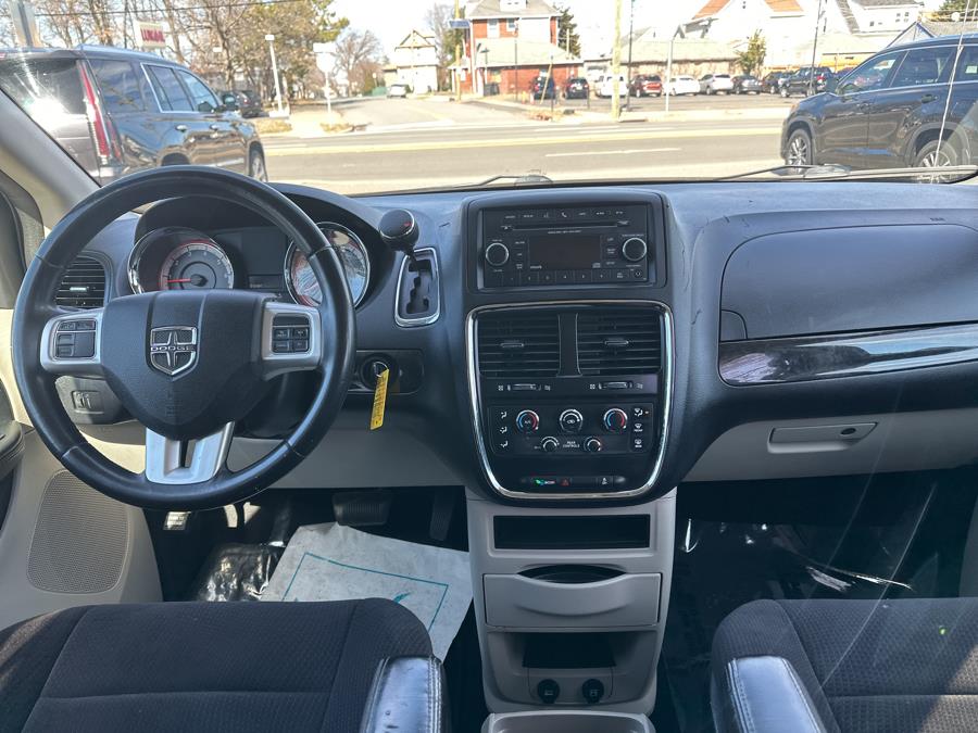 2013 Dodge Grand Caravan 4dr Wgn SE, available for sale in Little Ferry, New Jersey | Victoria Preowned Autos Inc. Little Ferry, New Jersey 2013 Dodge Grand Caravan 4dr Wgn SE, available for sale in Little Ferry, New Jersey | Victoria Preowned Autos Inc. Little Ferry, New Jersey