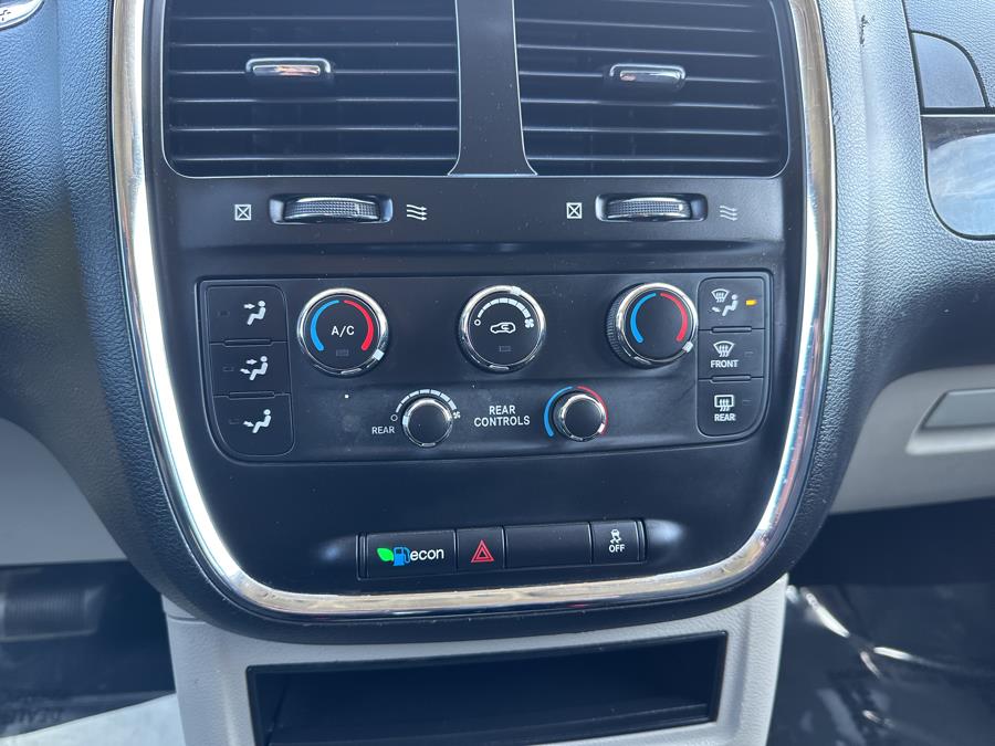 2013 Dodge Grand Caravan 4dr Wgn SE, available for sale in Little Ferry, New Jersey | Victoria Preowned Autos Inc. Little Ferry, New Jersey 2013 Dodge Grand Caravan 4dr Wgn SE, available for sale in Little Ferry, New Jersey | Victoria Preowned Autos Inc. Little Ferry, New Jersey