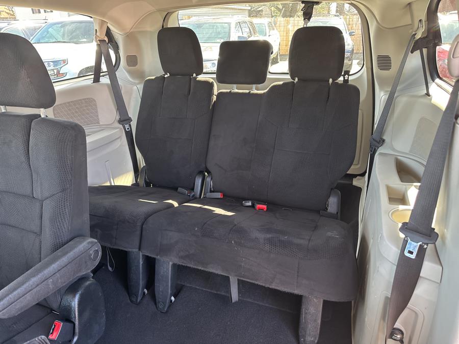2013 Dodge Grand Caravan 4dr Wgn SE, available for sale in Little Ferry, New Jersey | Victoria Preowned Autos Inc. Little Ferry, New Jersey 2013 Dodge Grand Caravan 4dr Wgn SE, available for sale in Little Ferry, New Jersey | Victoria Preowned Autos Inc. Little Ferry, New Jersey