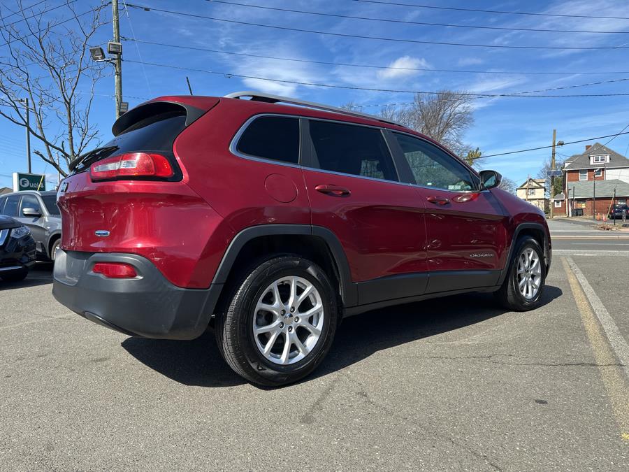 2016 Jeep Cherokee FWD 4dr Latitude, available for sale in Little Ferry, New Jersey | Victoria Preowned Autos Inc. Little Ferry, New Jersey 2016 Jeep Cherokee FWD 4dr Latitude, available for sale in Little Ferry, New Jersey | Victoria Preowned Autos Inc. Little Ferry, New Jersey