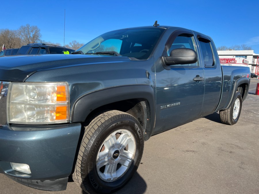 2010 Chevrolet Silverado 1500 4WD Ext Cab 143.5" LT, available for sale in Ortonville, Michigan | Marsh Auto Sales LLC. Ortonville, Michigan 2010 Chevrolet Silverado 1500 4WD Ext Cab 143.5" LT, available for sale in Ortonville, Michigan | Marsh Auto Sales LLC. Ortonville, Michigan