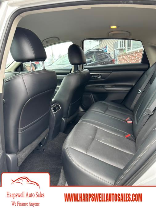2018 Nissan Altima 2.5 SV Sedan, available for sale in Harpswell, Maine | Harpswell Auto Sales Inc. Harpswell, Maine 2018 Nissan Altima 2.5 SV Sedan, available for sale in Harpswell, Maine | Harpswell Auto Sales Inc. Harpswell, Maine