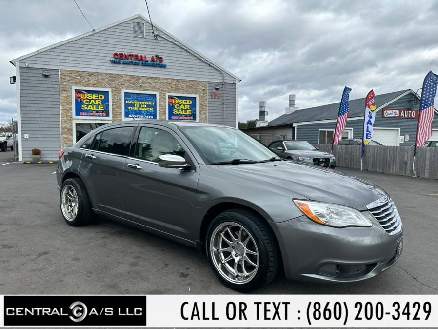 2012 Chrysler 200 4dr Sdn Limited, available for sale in East Windsor, Connecticut | Central A/S LLC. East Windsor, Connecticut