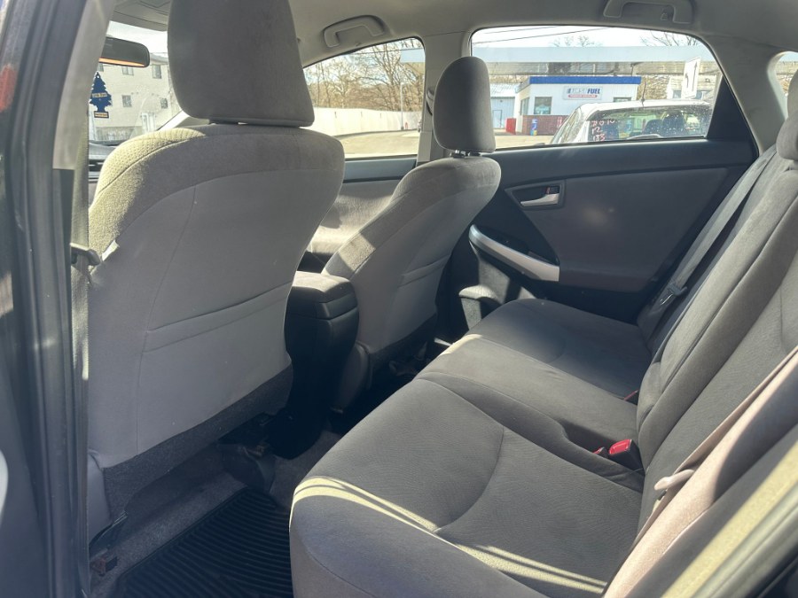 2014 Toyota Prius 5dr HB Four (Natl), available for sale in West Haven, Connecticut | Uzun Auto. West Haven, Connecticut 2014 Toyota Prius 5dr HB Four (Natl), available for sale in West Haven, Connecticut | Uzun Auto. West Haven, Connecticut