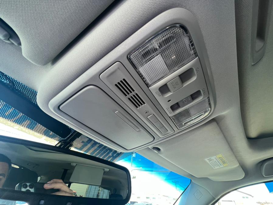 2015 Honda Pilot 4WD 4dr Touring w/RES & Navi, available for sale in Lodi, New Jersey | Route 46 Auto Sales Inc. Lodi, New Jersey 2015 Honda Pilot 4WD 4dr Touring w/RES & Navi, available for sale in Lodi, New Jersey | Route 46 Auto Sales Inc. Lodi, New Jersey