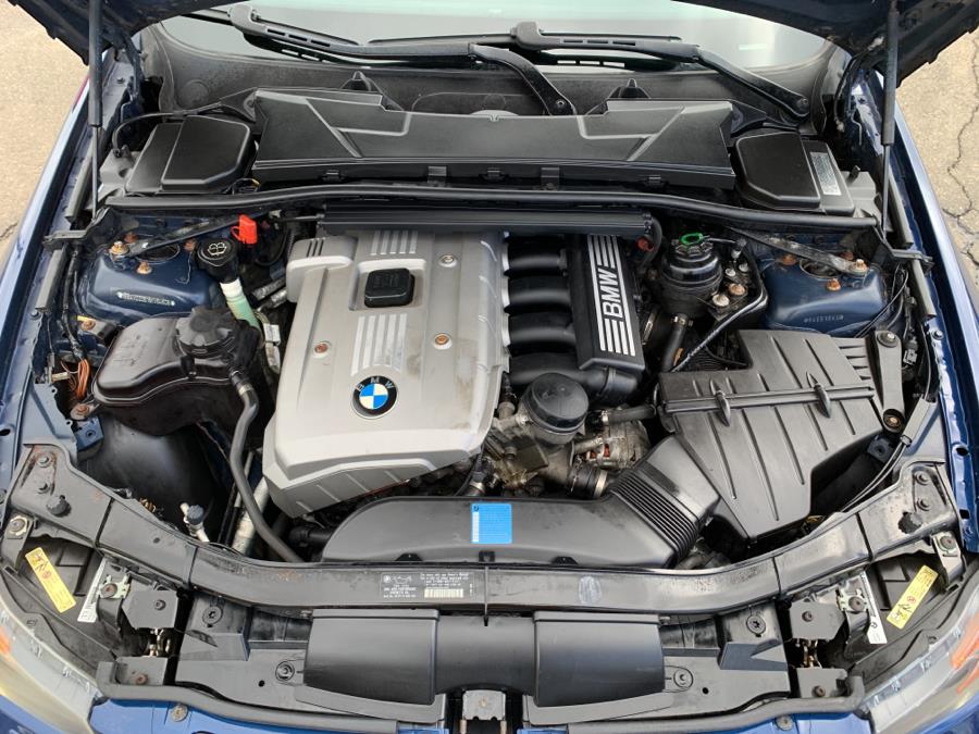 2006 BMW 3 Series 330xi 4dr Sdn AWD, available for sale in Springfield, Massachusetts | Absolute Motors Inc. Springfield, Massachusetts 2006 BMW 3 Series 330xi 4dr Sdn AWD, available for sale in Springfield, Massachusetts | Absolute Motors Inc. Springfield, Massachusetts