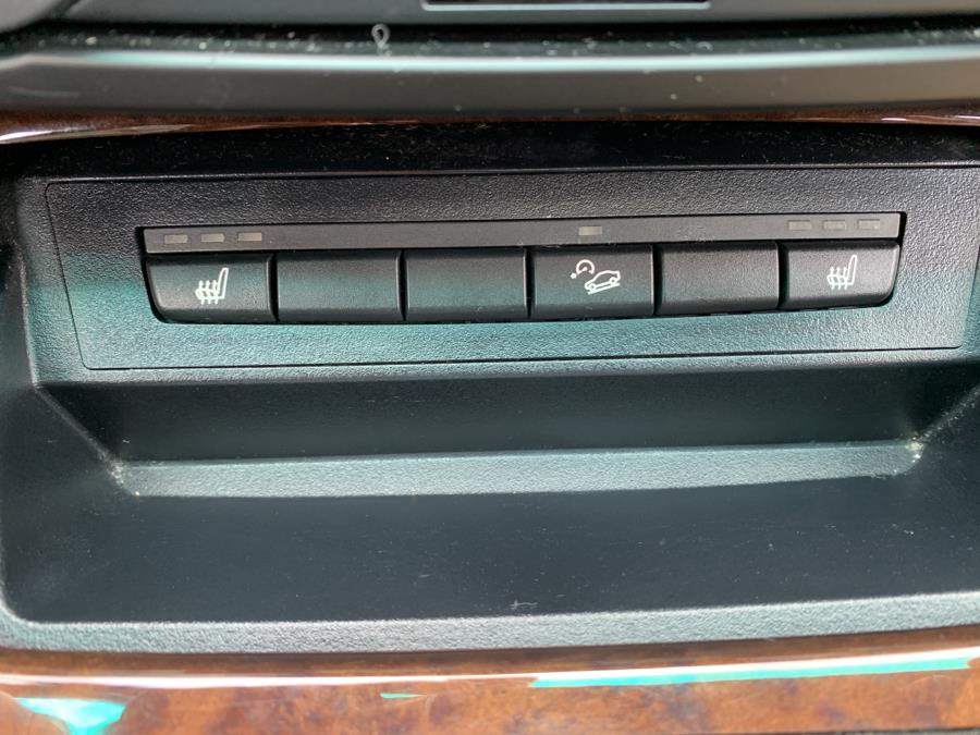 2006 BMW 3 Series 330xi 4dr Sdn AWD, available for sale in Springfield, Massachusetts | Absolute Motors Inc. Springfield, Massachusetts 2006 BMW 3 Series 330xi 4dr Sdn AWD, available for sale in Springfield, Massachusetts | Absolute Motors Inc. Springfield, Massachusetts
