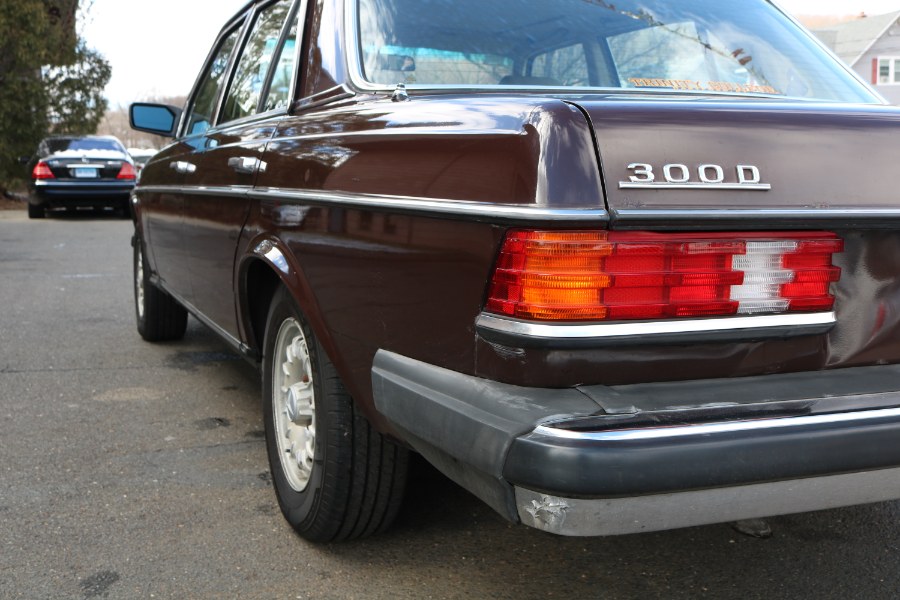 1980 Mercedes-Benz 300 Series 4dr Sedan 300D 3.0, available for sale in Bristol, Connecticut | Dealmax Motors LLC. Bristol, Connecticut 1980 Mercedes-Benz 300 Series 4dr Sedan 300D 3.0, available for sale in Bristol, Connecticut | Dealmax Motors LLC. Bristol, Connecticut