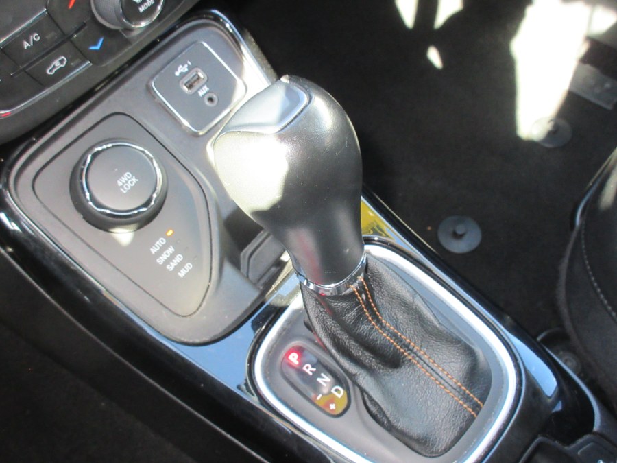 2020 Jeep Compass Limited 4x4, available for sale in Linden, New Jersey | Route 27 Auto Mall. Linden, New Jersey 2020 Jeep Compass Limited 4x4, available for sale in Linden, New Jersey | Route 27 Auto Mall. Linden, New Jersey