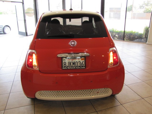 2015 FIAT 500e 2dr HB BATTERY ELECTRIC, available for sale in Placentia, California | Auto Network Group Inc. Placentia, California 2015 FIAT 500e 2dr HB BATTERY ELECTRIC, available for sale in Placentia, California | Auto Network Group Inc. Placentia, California