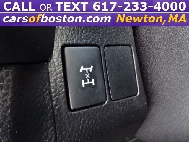2015 Toyota RAV4 AWD 4dr XLE (Natl), available for sale in Newton, Massachusetts | Jacob Auto Sales. Newton, Massachusetts 2015 Toyota RAV4 AWD 4dr XLE (Natl), available for sale in Newton, Massachusetts | Jacob Auto Sales. Newton, Massachusetts