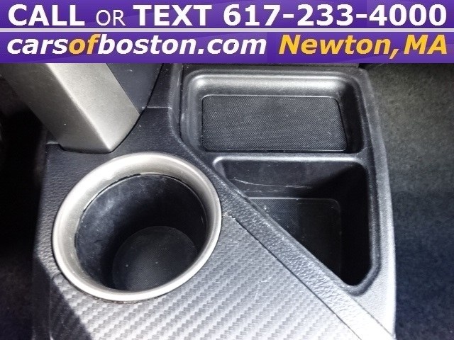 2015 Toyota RAV4 AWD 4dr XLE (Natl), available for sale in Newton, Massachusetts | Jacob Auto Sales. Newton, Massachusetts 2015 Toyota RAV4 AWD 4dr XLE (Natl), available for sale in Newton, Massachusetts | Jacob Auto Sales. Newton, Massachusetts