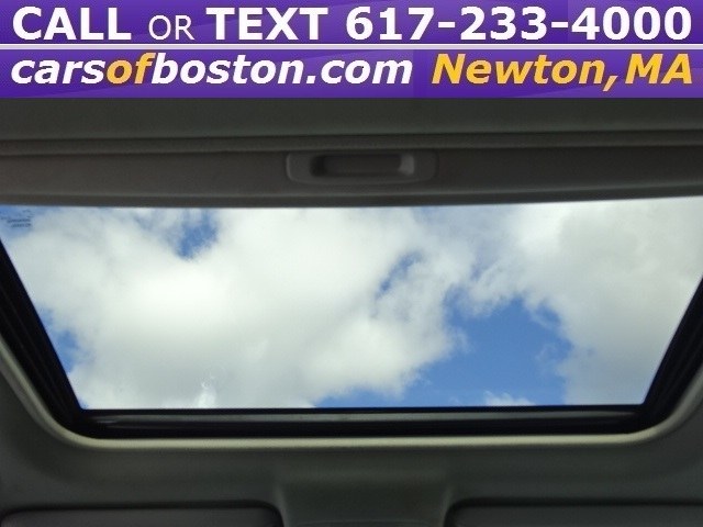 2015 Toyota RAV4 AWD 4dr XLE (Natl), available for sale in Newton, Massachusetts | Jacob Auto Sales. Newton, Massachusetts 2015 Toyota RAV4 AWD 4dr XLE (Natl), available for sale in Newton, Massachusetts | Jacob Auto Sales. Newton, Massachusetts