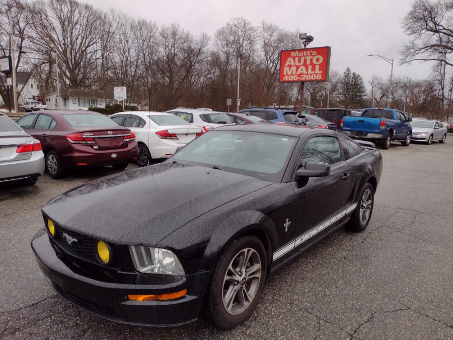 2006 Ford Mustang 2dr Cpe Premium, available for sale in Chicopee, Massachusetts | Matts Auto Mall LLC. Chicopee, Massachusetts