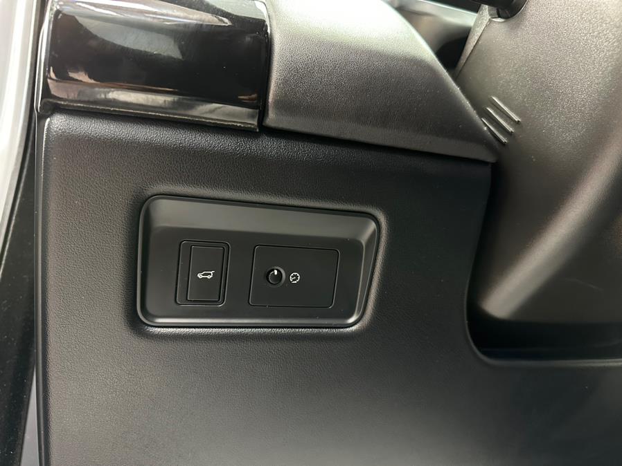 2018 Land Rover Range Rover V6 Supercharged HSE SWB, available for sale in Massapequa Park, New York | Power Motors East. Massapequa Park, New York 2018 Land Rover Range Rover V6 Supercharged HSE SWB, available for sale in Massapequa Park, New York | Power Motors East. Massapequa Park, New York