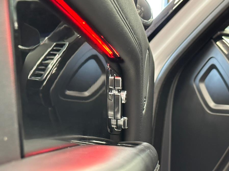 2018 Land Rover Range Rover V6 Supercharged HSE SWB, available for sale in Massapequa Park, New York | Power Motors East. Massapequa Park, New York 2018 Land Rover Range Rover V6 Supercharged HSE SWB, available for sale in Massapequa Park, New York | Power Motors East. Massapequa Park, New York