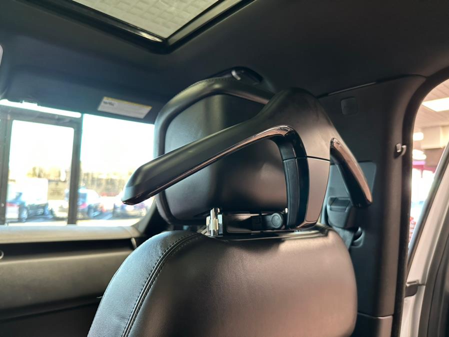 2018 Land Rover Range Rover V6 Supercharged HSE SWB, available for sale in Massapequa Park, New York | Power Motors East. Massapequa Park, New York 2018 Land Rover Range Rover V6 Supercharged HSE SWB, available for sale in Massapequa Park, New York | Power Motors East. Massapequa Park, New York