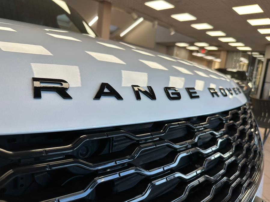 2018 Land Rover Range Rover V6 Supercharged HSE SWB, available for sale in Massapequa Park, New York | Power Motors East. Massapequa Park, New York 2018 Land Rover Range Rover V6 Supercharged HSE SWB, available for sale in Massapequa Park, New York | Power Motors East. Massapequa Park, New York