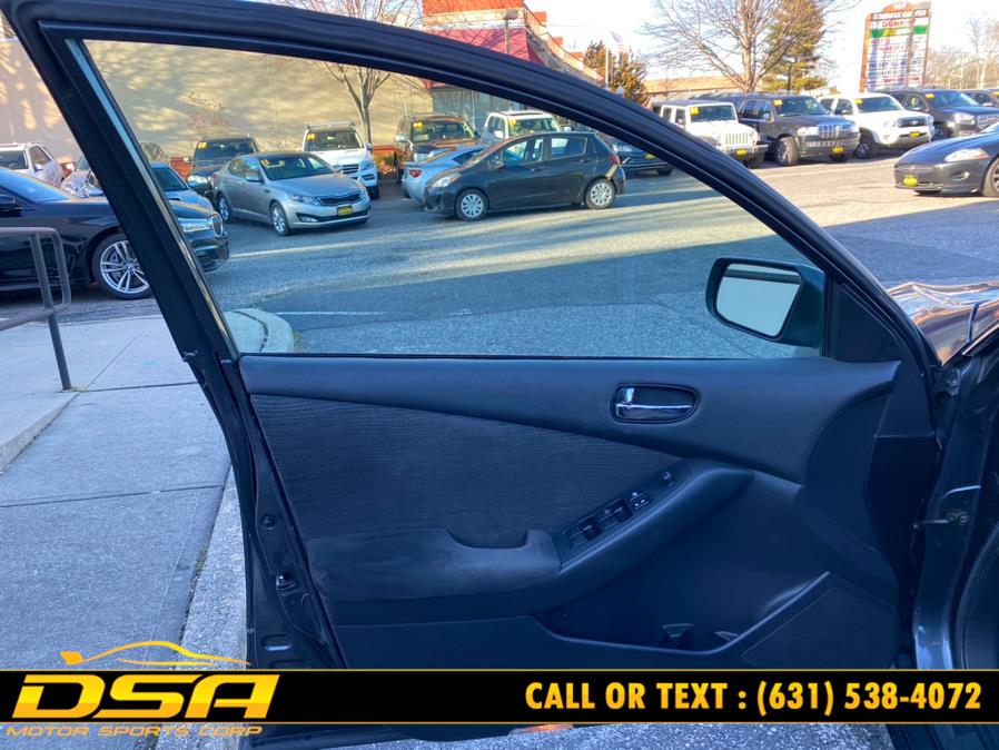 2010 Nissan Altima 4dr Sdn I4 CVT 2.5 S, available for sale in Commack, New York | DSA Motor Sports Corp. Commack, New York 2010 Nissan Altima 4dr Sdn I4 CVT 2.5 S, available for sale in Commack, New York | DSA Motor Sports Corp. Commack, New York