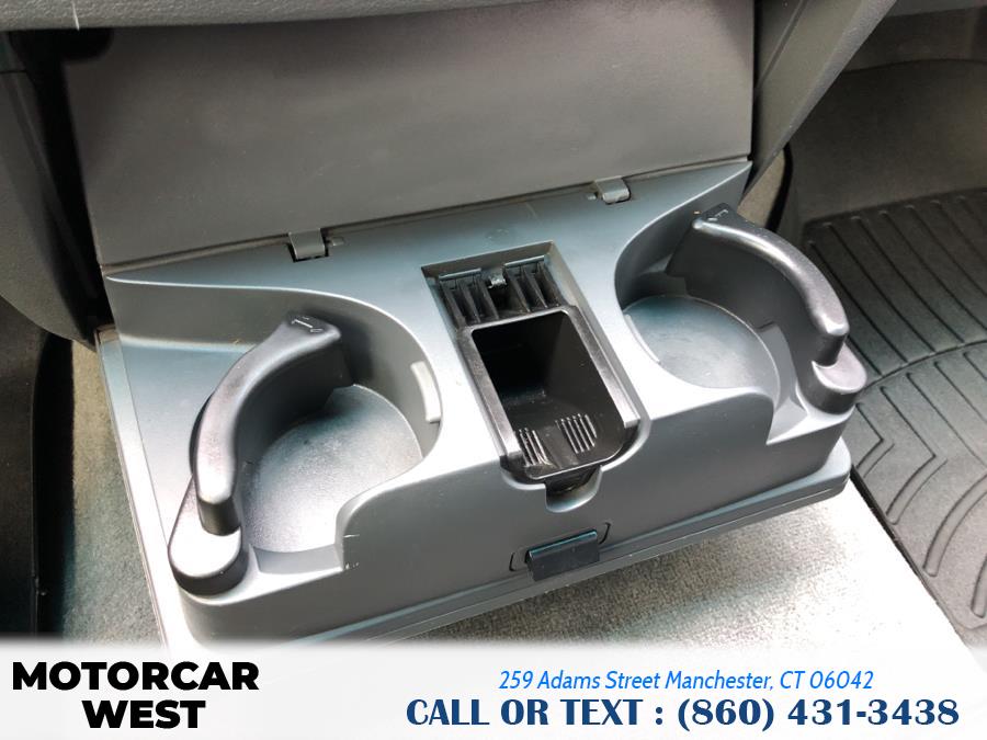 2006 Dodge Ram 2500 4dr Quad Cab 140.5 ST, available for sale in Manchester, Connecticut | Motorcar West. Manchester, Connecticut 2006 Dodge Ram 2500 4dr Quad Cab 140.5 ST, available for sale in Manchester, Connecticut | Motorcar West. Manchester, Connecticut