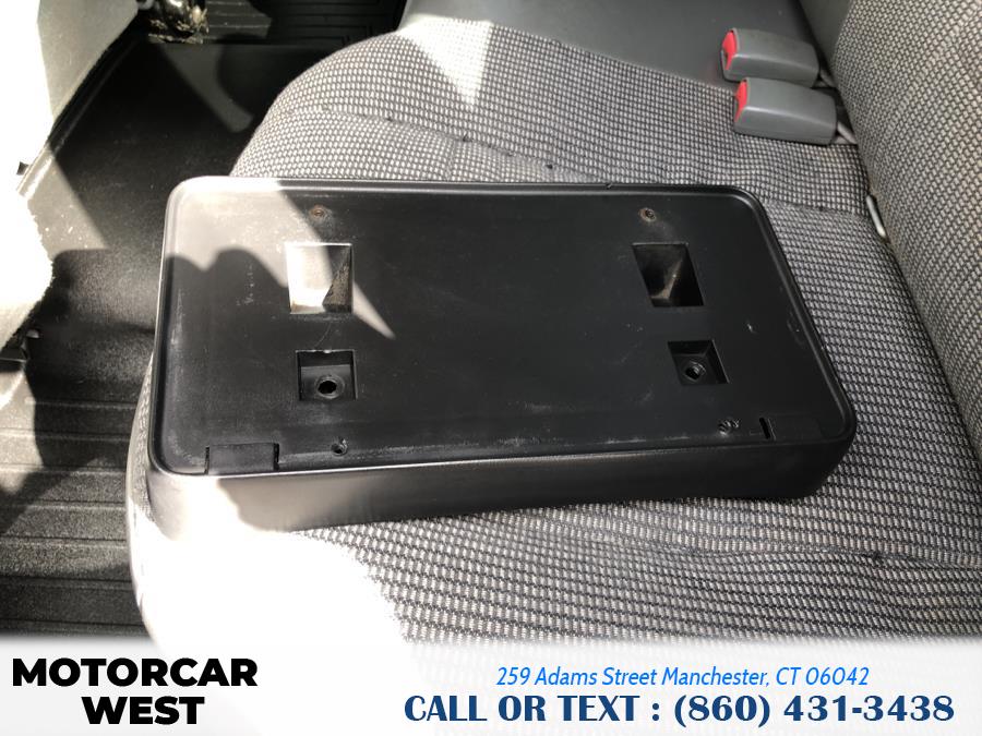 2006 Dodge Ram 2500 4dr Quad Cab 140.5 ST, available for sale in Manchester, Connecticut | Motorcar West. Manchester, Connecticut 2006 Dodge Ram 2500 4dr Quad Cab 140.5 ST, available for sale in Manchester, Connecticut | Motorcar West. Manchester, Connecticut