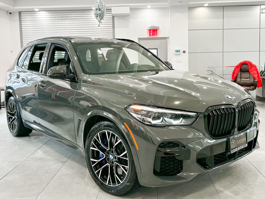 2022 BMW X5 M50i Sports Activity Vehicle, available for sale in Franklin Square, New York | C Rich Cars. Franklin Square, New York