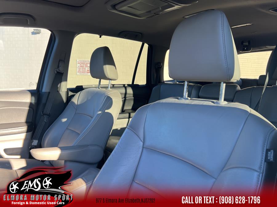 2016 Honda Pilot AWD 4dr Touring w/RES & Navi, available for sale in Elizabeth, New Jersey | Elmora Motor Sports. Elizabeth, New Jersey 2016 Honda Pilot AWD 4dr Touring w/RES & Navi, available for sale in Elizabeth, New Jersey | Elmora Motor Sports. Elizabeth, New Jersey