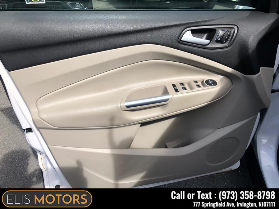 2014 Ford Escape 4WD 4dr Titanium, available for sale in Irvington, New Jersey | Elis Motors Corp. Irvington, New Jersey 2014 Ford Escape 4WD 4dr Titanium, available for sale in Irvington, New Jersey | Elis Motors Corp. Irvington, New Jersey
