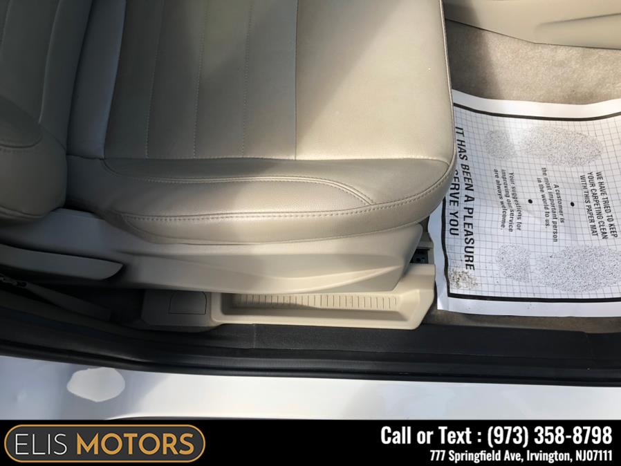 2014 Ford Escape 4WD 4dr Titanium, available for sale in Irvington, New Jersey | Elis Motors Corp. Irvington, New Jersey 2014 Ford Escape 4WD 4dr Titanium, available for sale in Irvington, New Jersey | Elis Motors Corp. Irvington, New Jersey