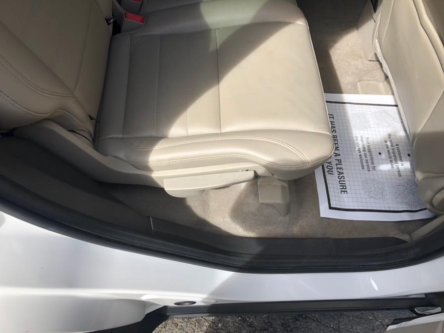 2014 Ford Escape 4WD 4dr Titanium, available for sale in Irvington, New Jersey | Elis Motors Corp. Irvington, New Jersey 2014 Ford Escape 4WD 4dr Titanium, available for sale in Irvington, New Jersey | Elis Motors Corp. Irvington, New Jersey