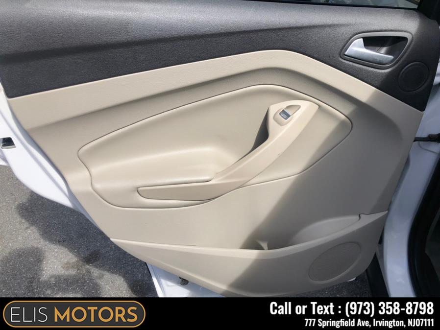 2014 Ford Escape 4WD 4dr Titanium, available for sale in Irvington, New Jersey | Elis Motors Corp. Irvington, New Jersey 2014 Ford Escape 4WD 4dr Titanium, available for sale in Irvington, New Jersey | Elis Motors Corp. Irvington, New Jersey