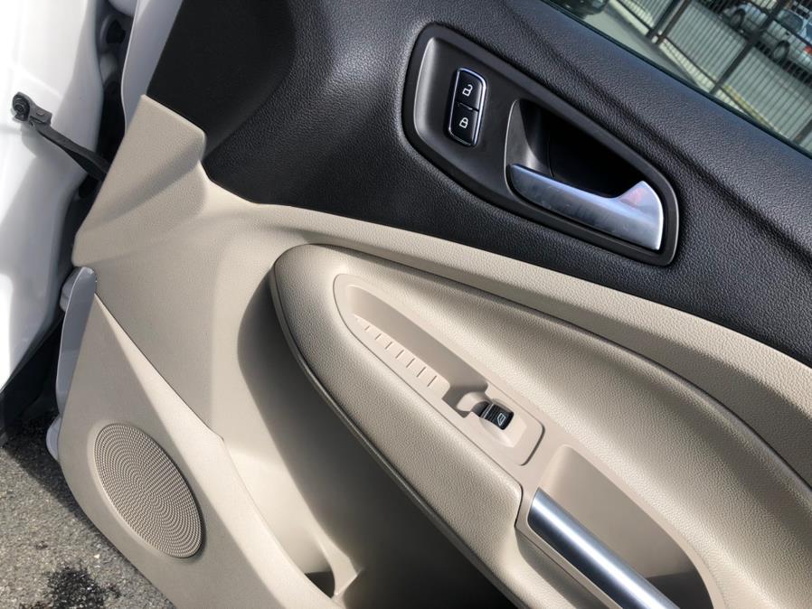 2014 Ford Escape 4WD 4dr Titanium, available for sale in Irvington, New Jersey | Elis Motors Corp. Irvington, New Jersey 2014 Ford Escape 4WD 4dr Titanium, available for sale in Irvington, New Jersey | Elis Motors Corp. Irvington, New Jersey