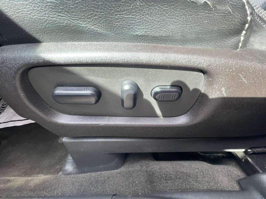 2014 Ford Explorer 4WD 4dr Sport, available for sale in Irvington, New Jersey | Elis Motors Corp. Irvington, New Jersey 2014 Ford Explorer 4WD 4dr Sport, available for sale in Irvington, New Jersey | Elis Motors Corp. Irvington, New Jersey
