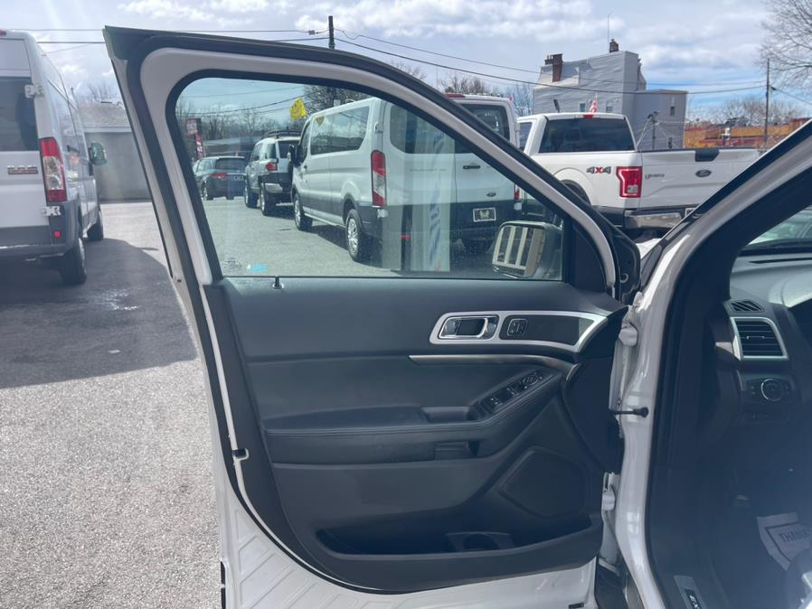 2014 Ford Explorer 4WD 4dr Sport, available for sale in Irvington, New Jersey | Elis Motors Corp. Irvington, New Jersey 2014 Ford Explorer 4WD 4dr Sport, available for sale in Irvington, New Jersey | Elis Motors Corp. Irvington, New Jersey