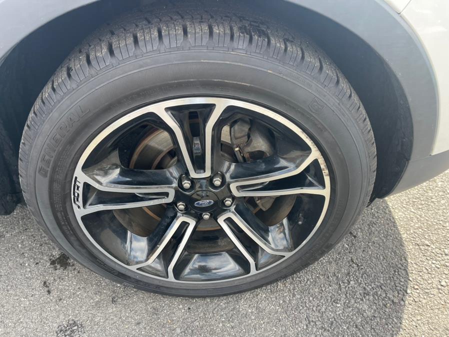 2014 Ford Explorer 4WD 4dr Sport, available for sale in Irvington, New Jersey | Elis Motors Corp. Irvington, New Jersey 2014 Ford Explorer 4WD 4dr Sport, available for sale in Irvington, New Jersey | Elis Motors Corp. Irvington, New Jersey