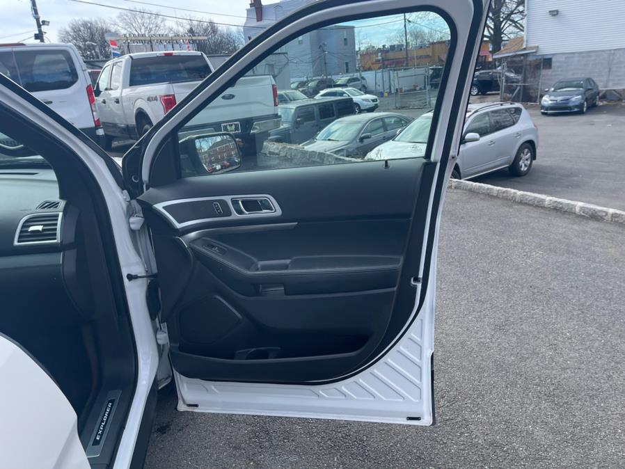 2014 Ford Explorer 4WD 4dr Sport, available for sale in Irvington, New Jersey | Elis Motors Corp. Irvington, New Jersey 2014 Ford Explorer 4WD 4dr Sport, available for sale in Irvington, New Jersey | Elis Motors Corp. Irvington, New Jersey